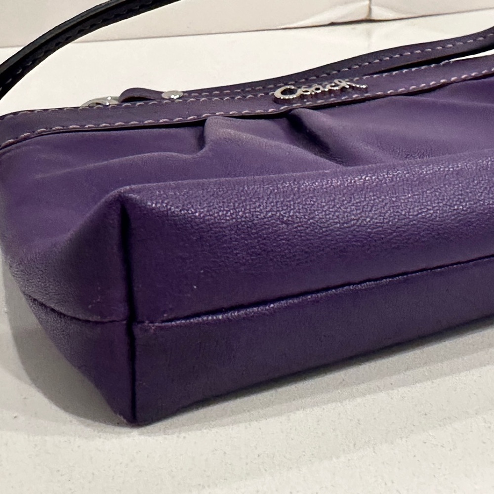 !! SOLD!! COACH PINK AND PURPLE PLEATED WRISTLETS NWOT - Picture 6 of 16